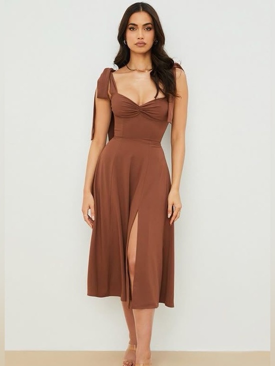 House of CB Dresses & Skirts - HOUSE OF CB 'Alicia' Cocoa
Midi Sundress